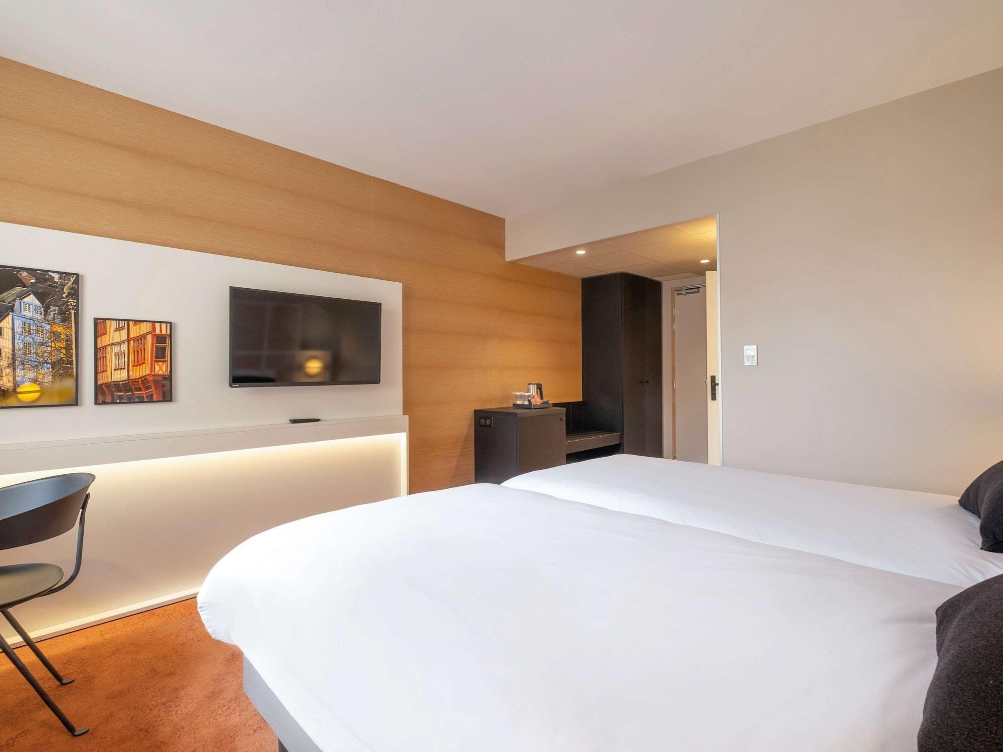 Mercure Rouen Centre Champ De Mars Bagian luar foto