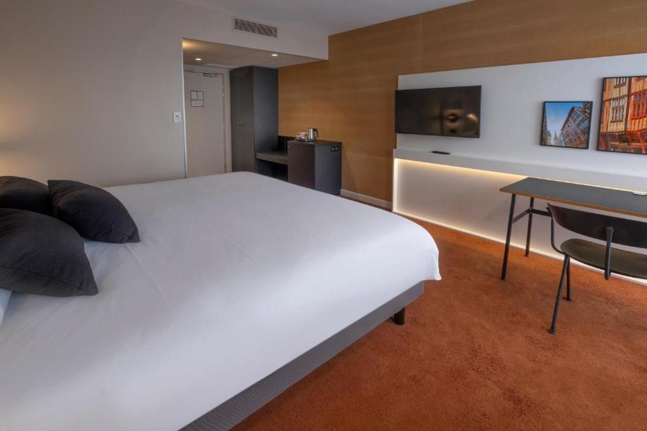 Mercure Rouen Centre Champ De Mars Bagian luar foto