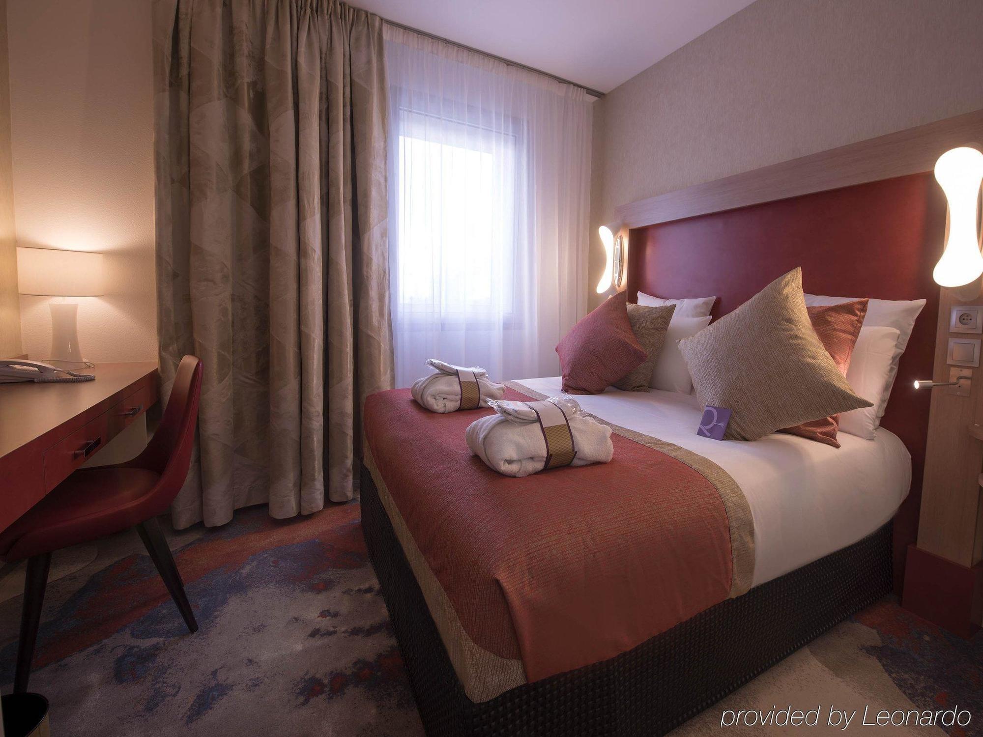 Mercure Rouen Centre Champ De Mars Bagian luar foto
