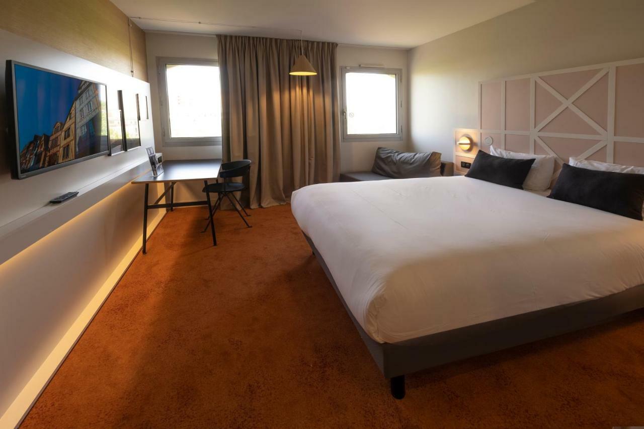 Mercure Rouen Centre Champ De Mars Bagian luar foto