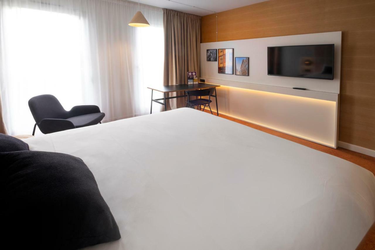 Mercure Rouen Centre Champ De Mars Bagian luar foto