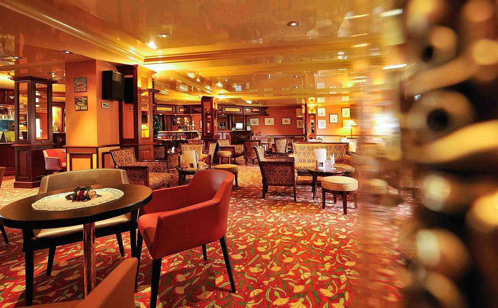 Mercure Rouen Centre Champ De Mars Bagian luar foto